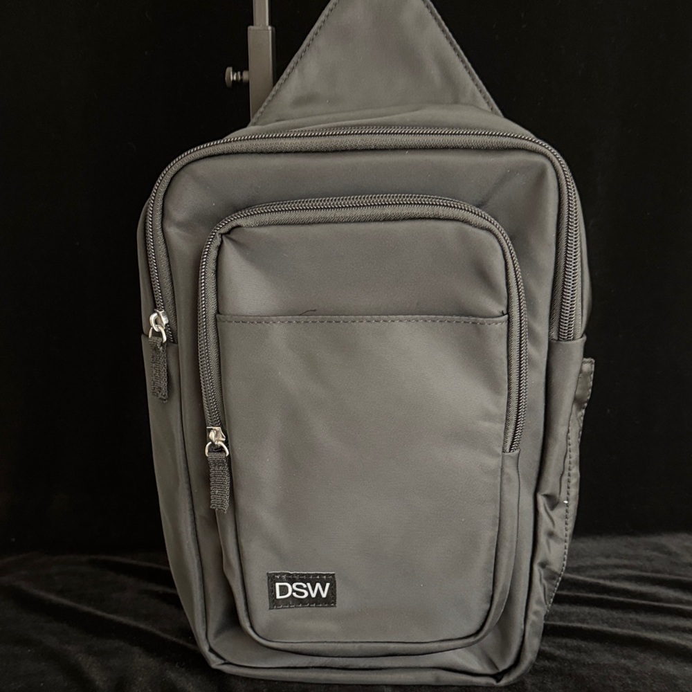 DSW Black Men's Backpack